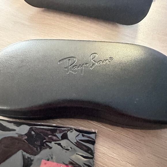 Ray Ban Hard Case for Sunglass Eyeglass Black Snap Front Minimalist - CASE ONLY - Picture 8 of 8